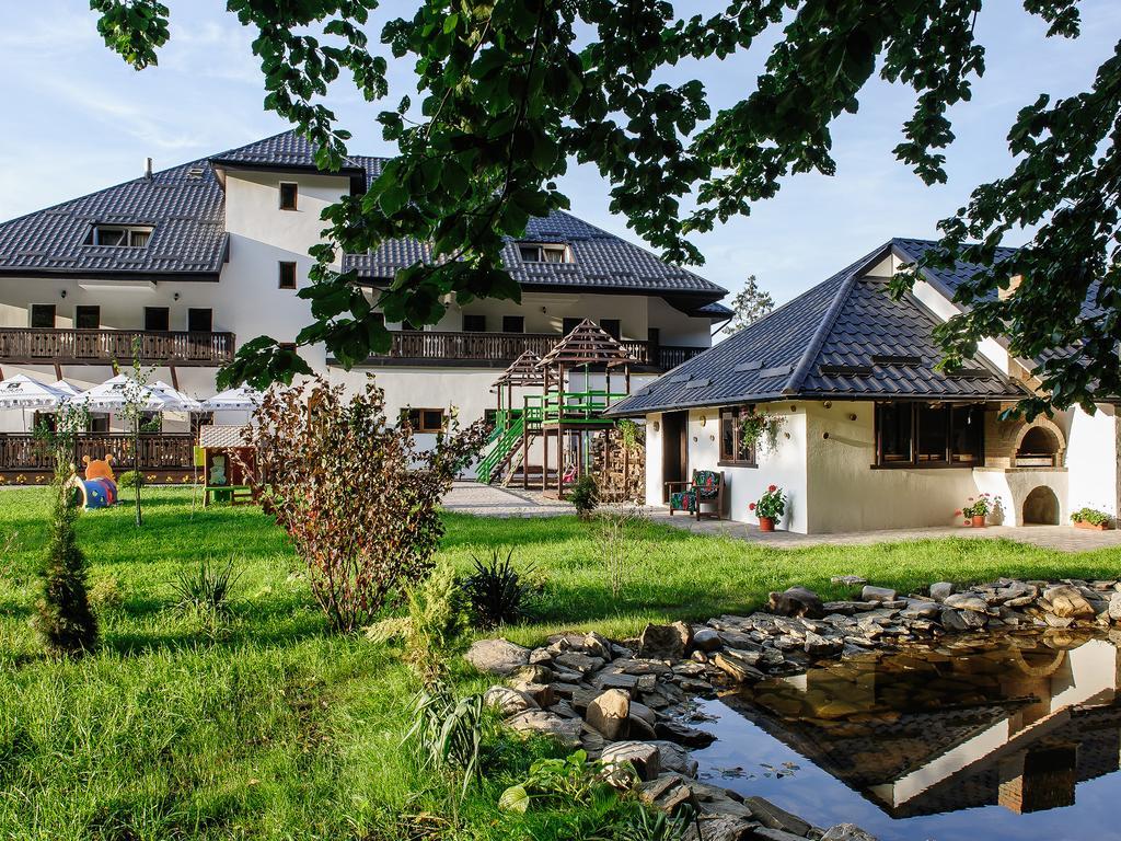 מלון גורה הומורולווי La Conac In Bucovina מראה חיצוני תמונה