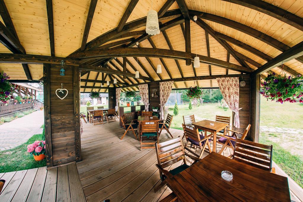 מלון גורה הומורולווי La Conac In Bucovina מראה חיצוני תמונה