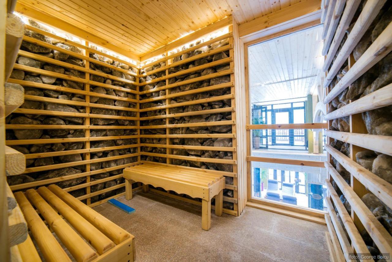 מלון גורה הומורולווי La Conac In Bucovina מראה חיצוני תמונה
